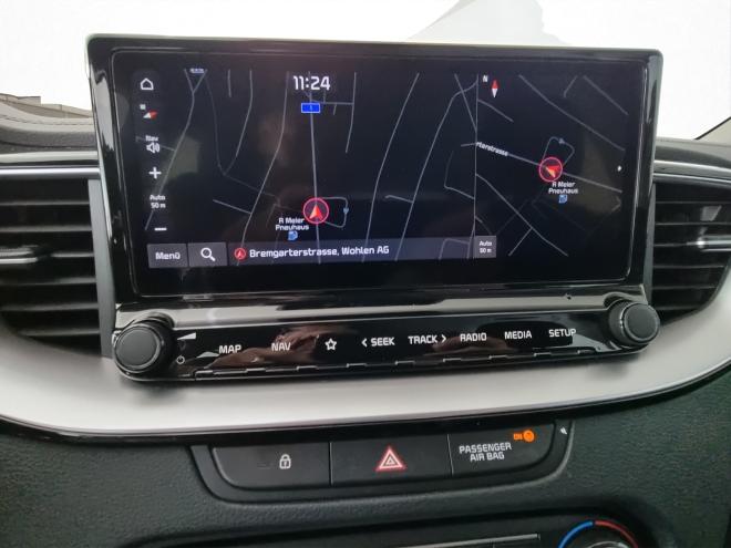 Car gallery image