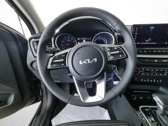 Car gallery image