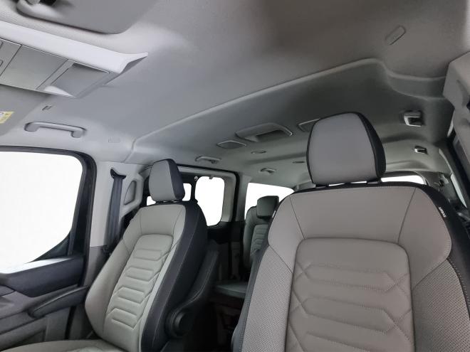 Car gallery image