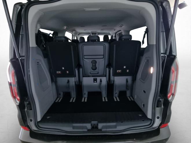 Car gallery image