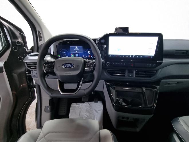 Car gallery image