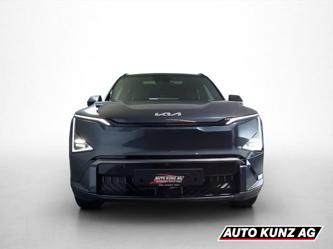 Car gallery image