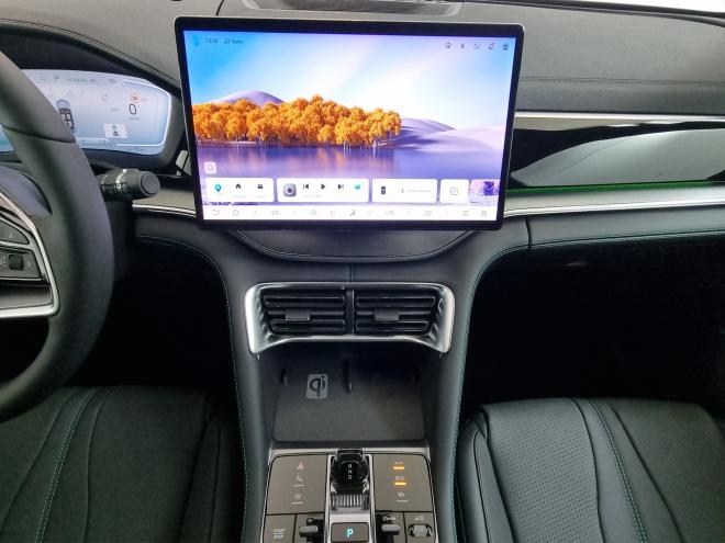 Car gallery image