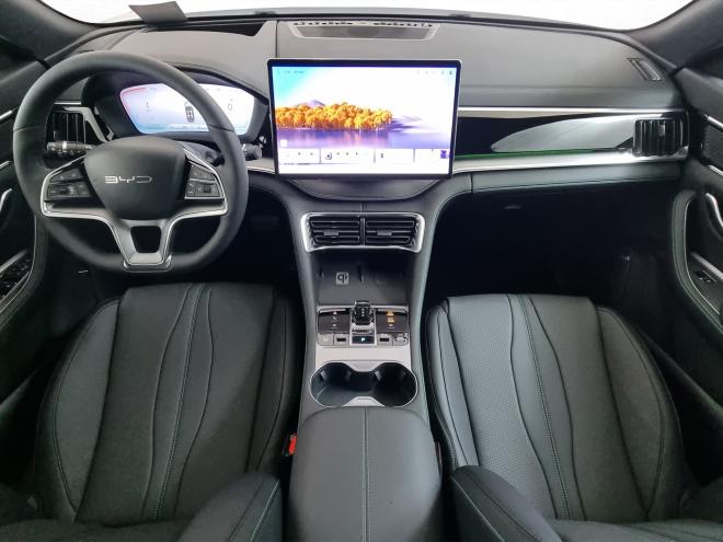 Car gallery image