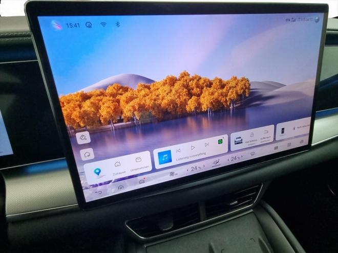 Car gallery image