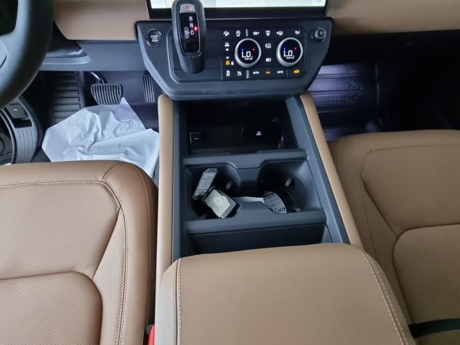 Car gallery image