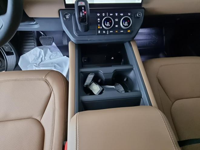 Car gallery image