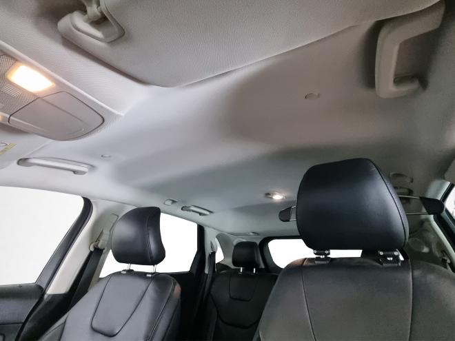 Car gallery image