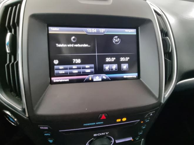 Car gallery image