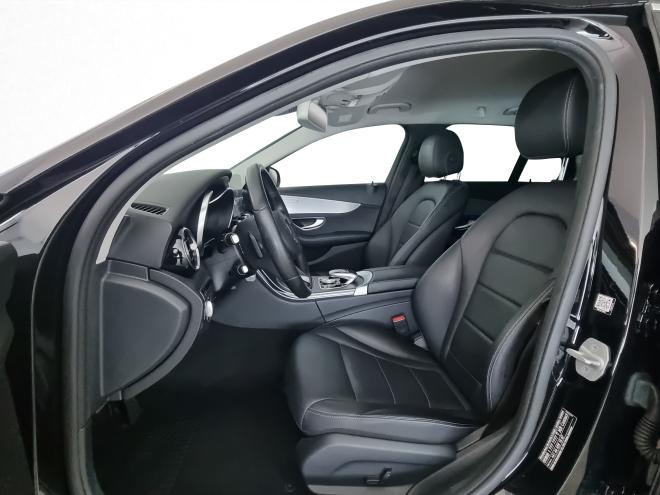 Car gallery image