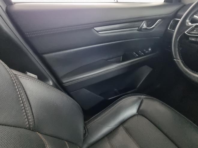 Car gallery image