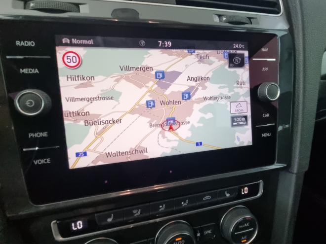 Car gallery image