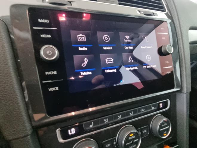 Car gallery image