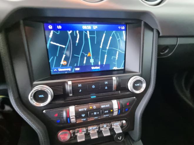 Car gallery image