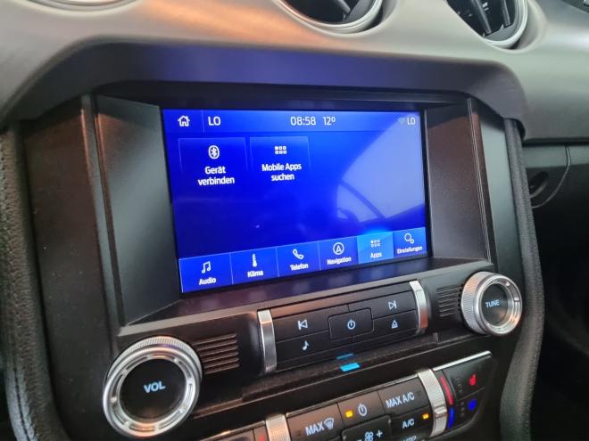 Car gallery image