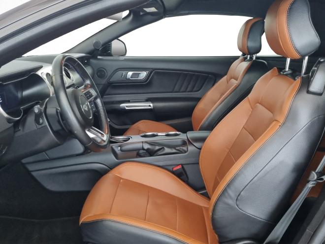 Car gallery image