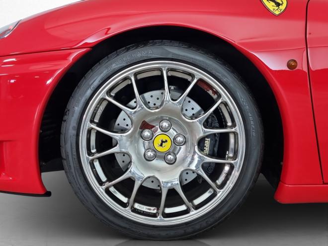 Car gallery image