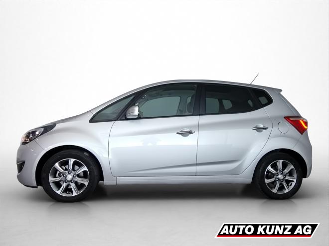 Car gallery image