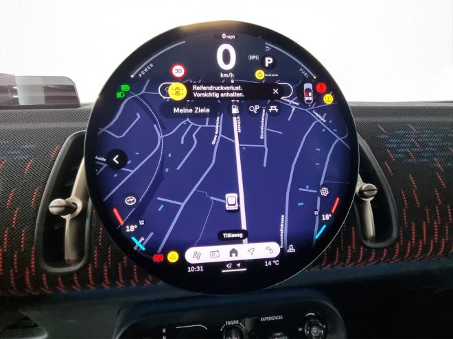 Car gallery image