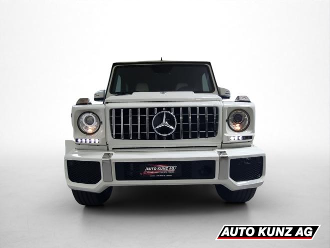 Car gallery image
