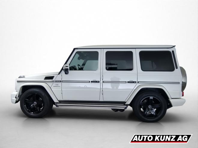 Car gallery image