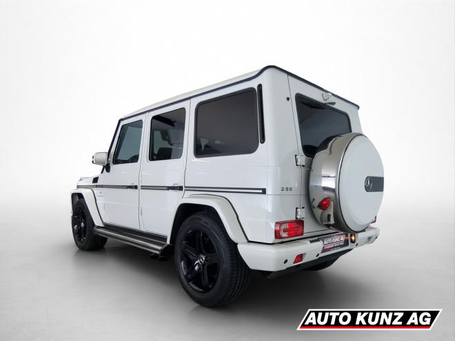 Car gallery image