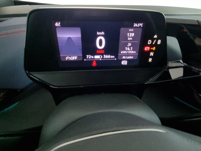 Car gallery image
