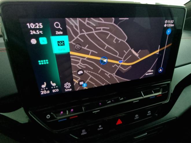 Car gallery image