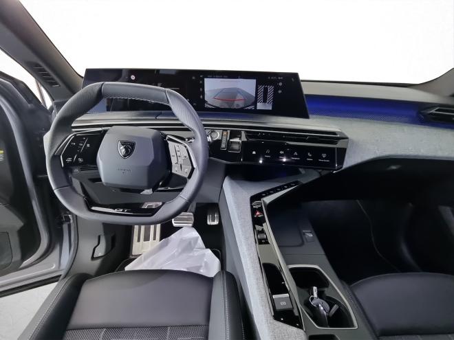 Car gallery image