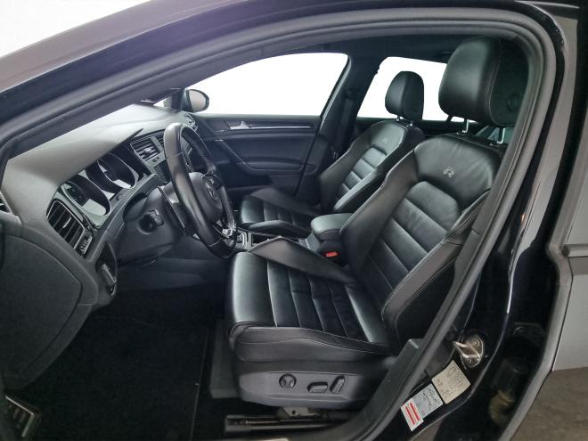 Car gallery image