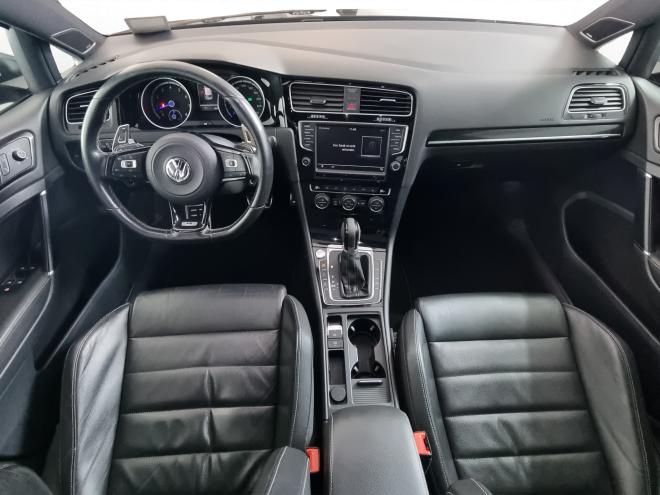 Car gallery image