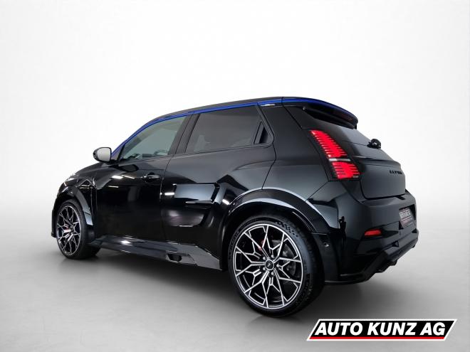 Car gallery image