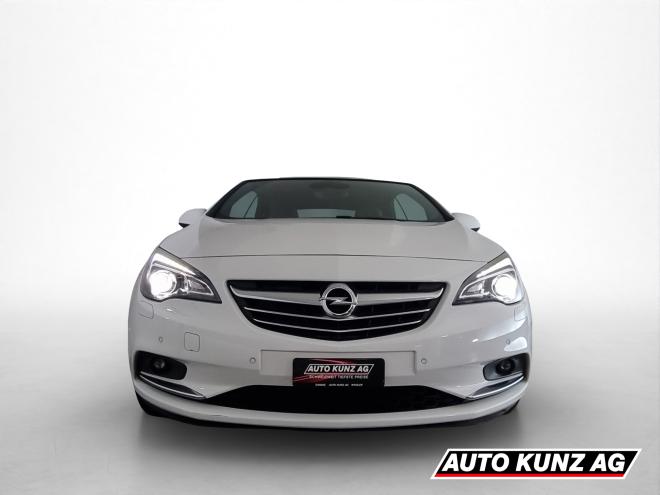 Car gallery image