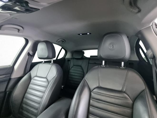 Car gallery image