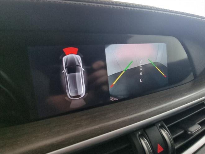 Car gallery image