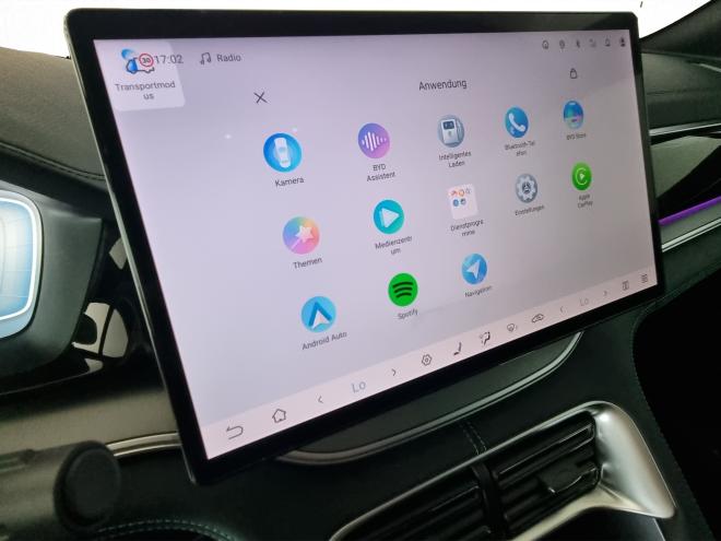 Car gallery image
