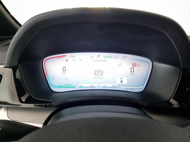 Car gallery image