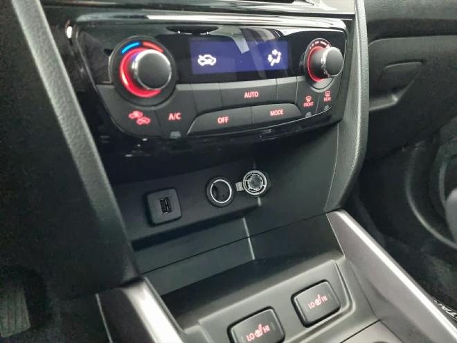 Car gallery image