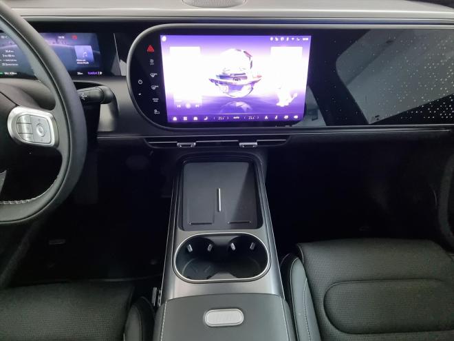 Car gallery image