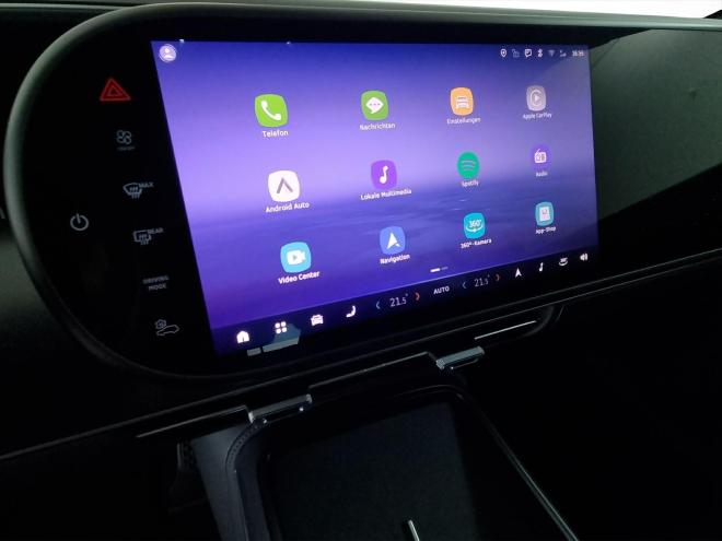 Car gallery image