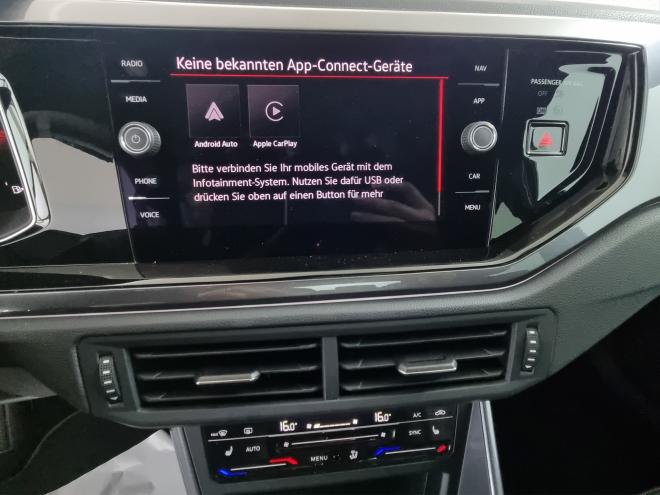 Car gallery image