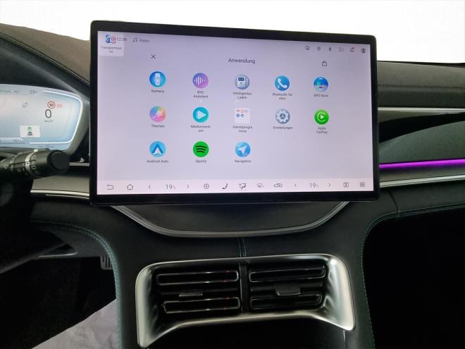 Car gallery image