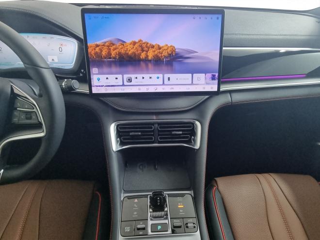 Car gallery image