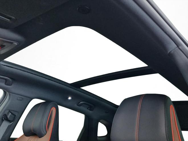 Car gallery image