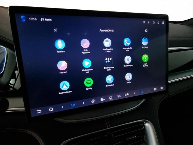 Car gallery image