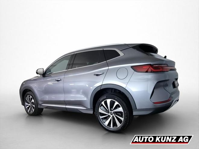 Car gallery image