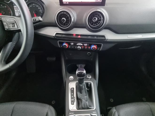 Car gallery image