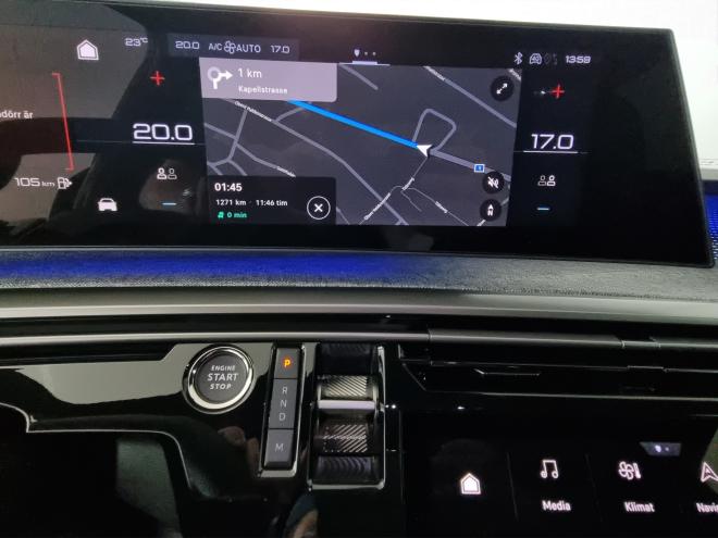 Car gallery image
