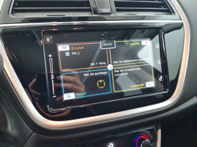 Car gallery image