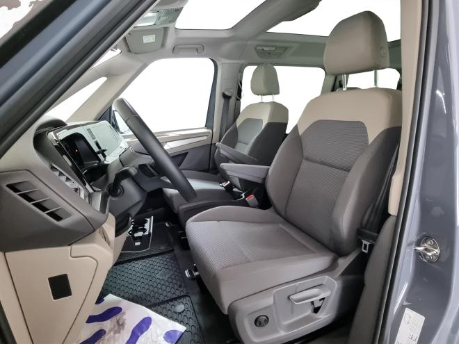 Car gallery image